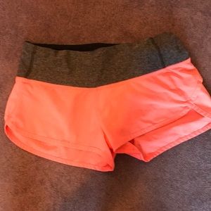 Lulu lemon coral pink run speed shorts size 4